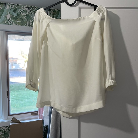 Aritzia off the shoulder white blouse - Picture 1 of 2
